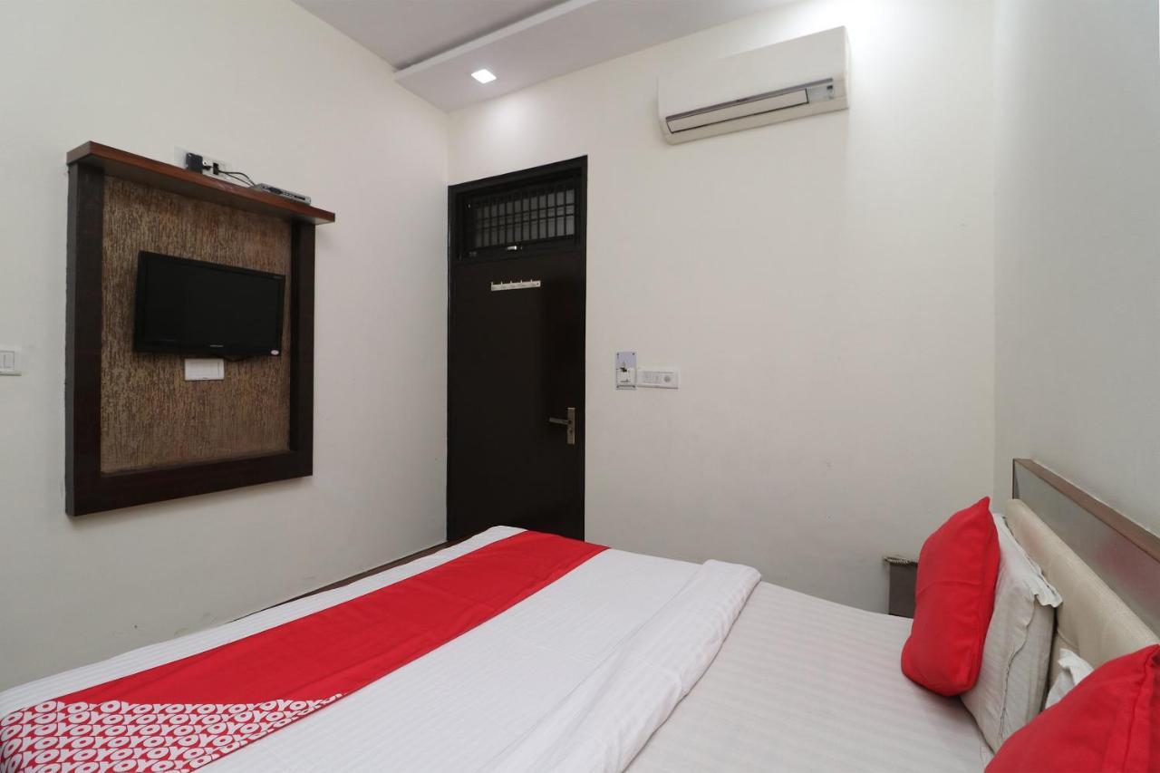 Oyo 24723 Hotel Atul Palace Agra  Exterior photo
